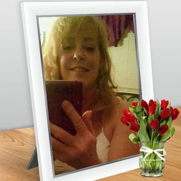 Meet your Posher, Kitty - Picture 1 of 1